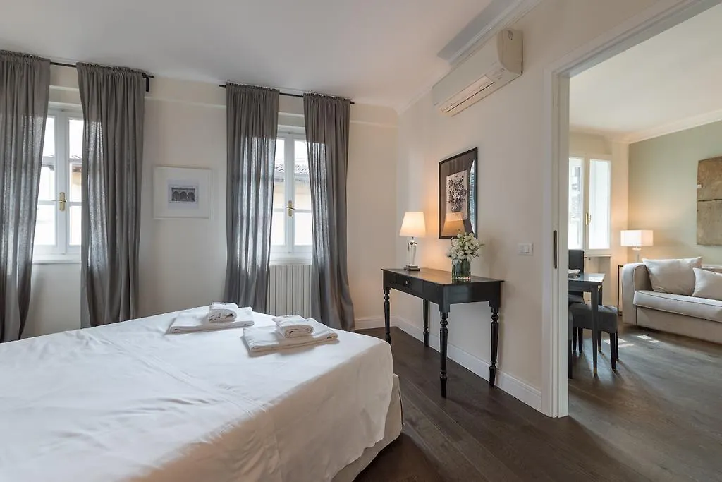 Novella Goldoni Suite-By Florence Concierge