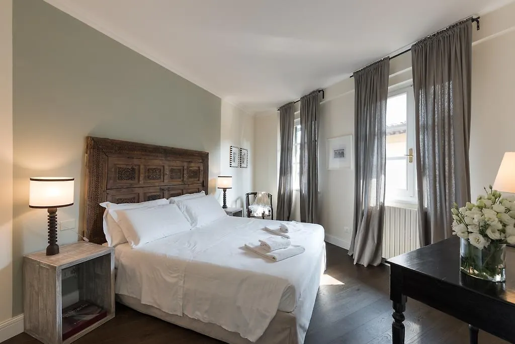 Novella Goldoni Suite-By Florence Concierge 0*,  Itália